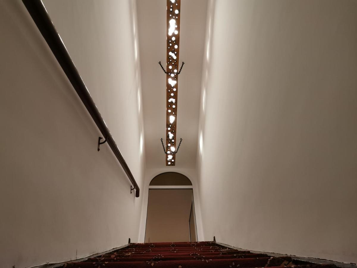 4 Friends Hostel Єреван Екстер'єр фото