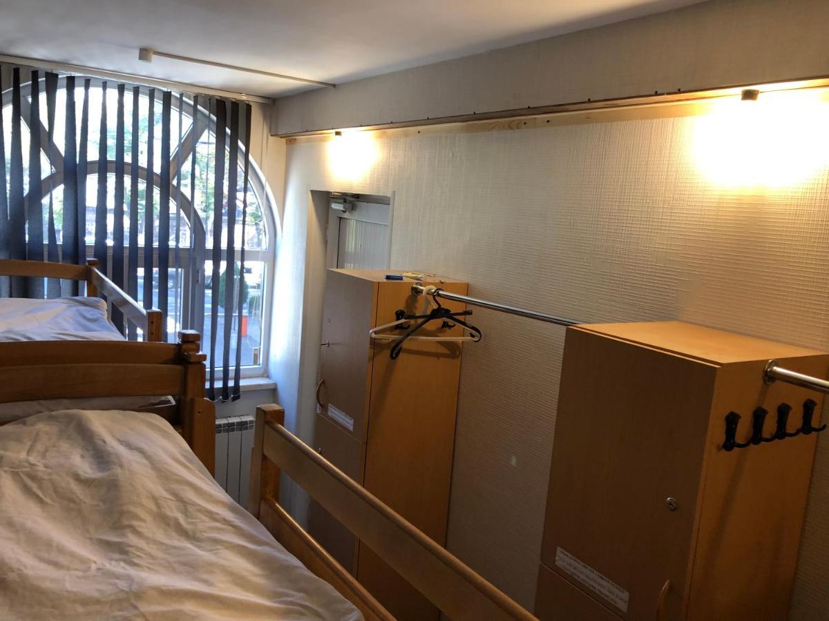 4 Friends Hostel Єреван Екстер'єр фото