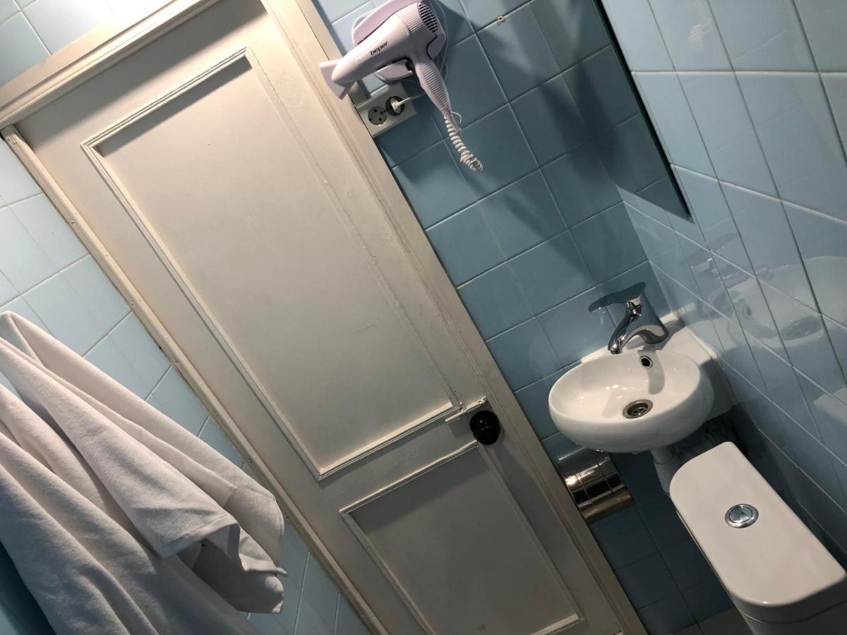 4 Friends Hostel Єреван Екстер'єр фото